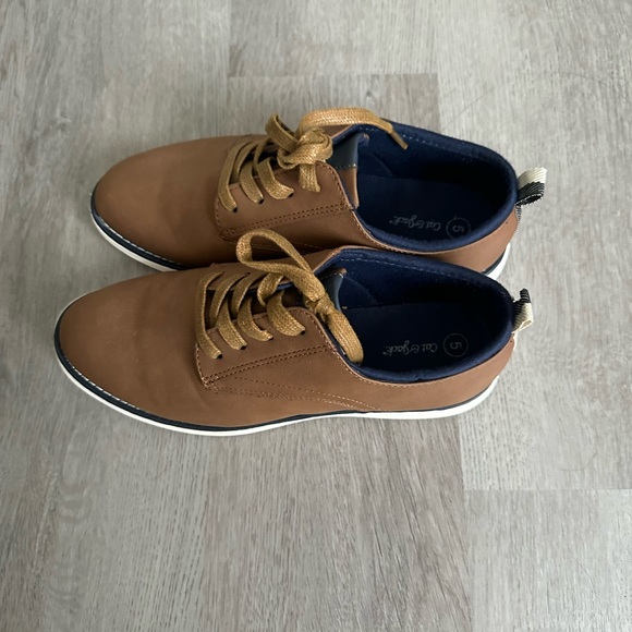 Cat & Jack Shoes Boys Franco Flats And Slipon Catjack Brown 5 Poshmark